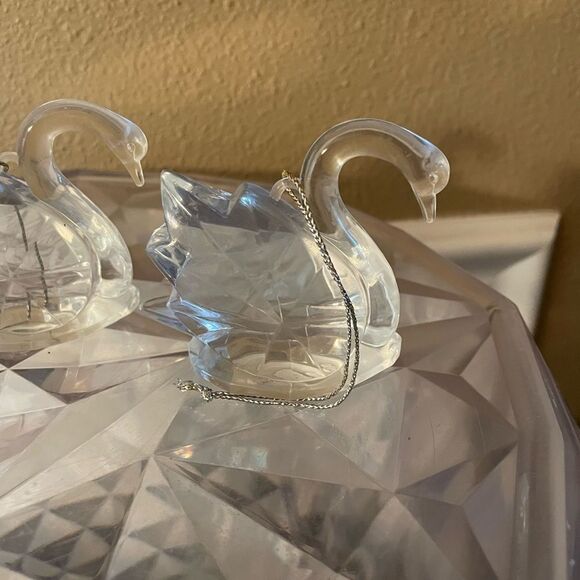 3 Lucite Swan Ornaments - Picture 4 of 14